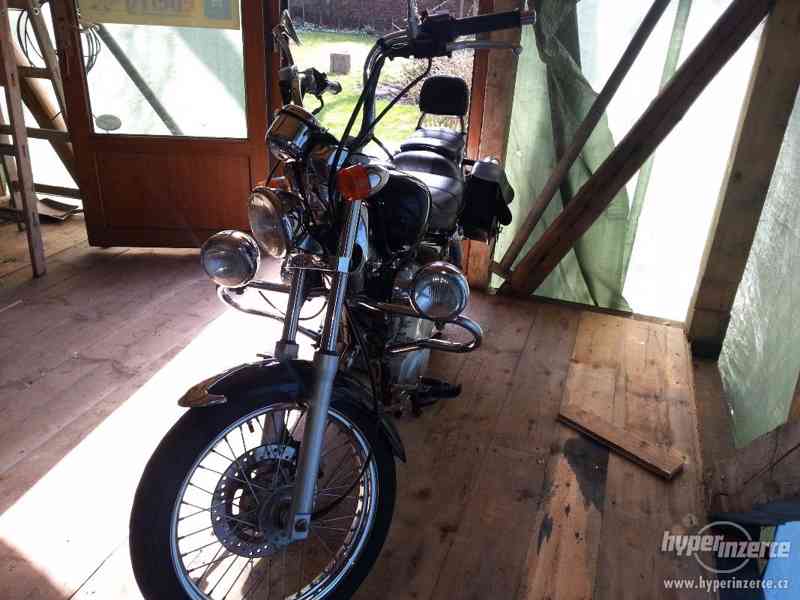 HUSKY 125 - motorka chopper - foto 4