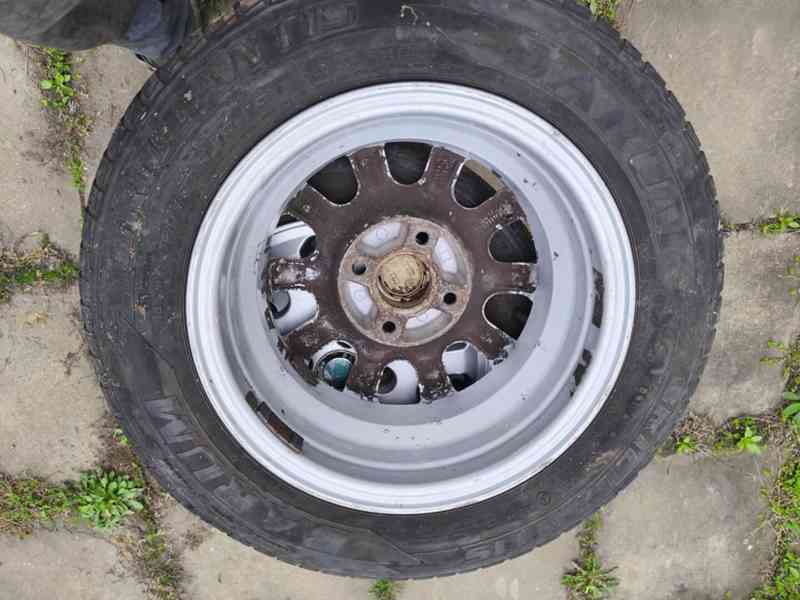 SADA LETNÍCH ALU KOL 165/70/R13 ŠKODA FELICIA - foto 6