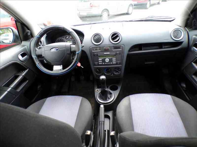 Ford Fusion 1,4 16V - foto 5