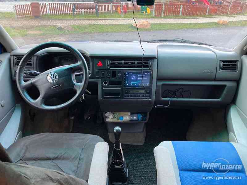VW Multivan T4 2.5TDi - foto 5