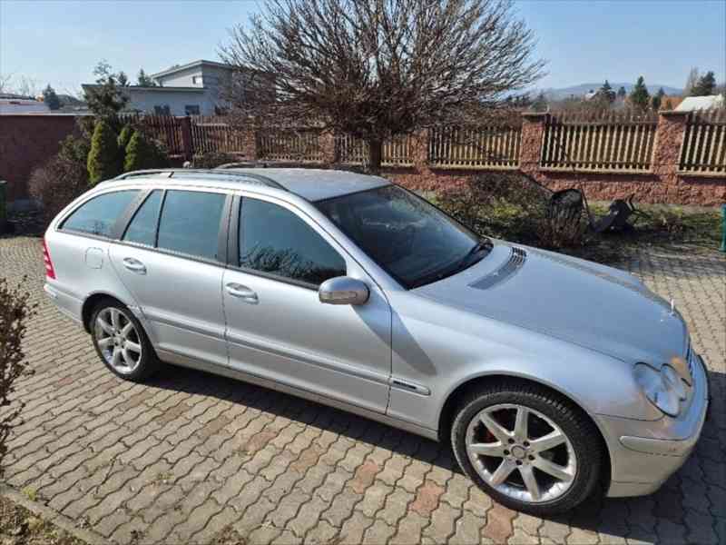 Mercedes-Benz Třídy C 2,0   C220 CDI TOP - foto 10