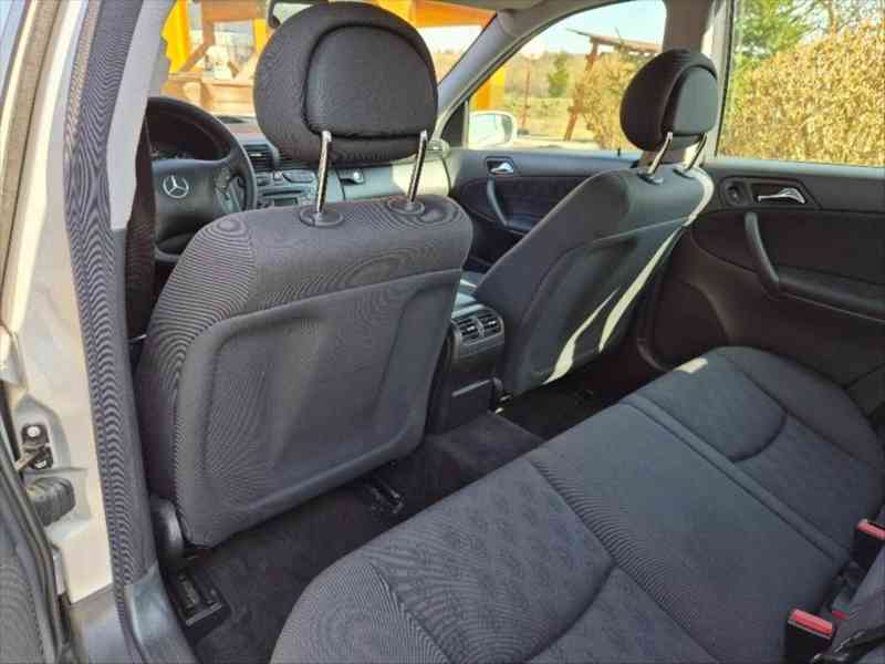 Mercedes-Benz Třídy C 2,0   C220 CDI TOP - foto 13