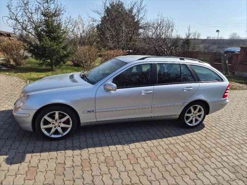Mercedes-Benz Třídy C 2,0   C220 CDI TOP - foto 9