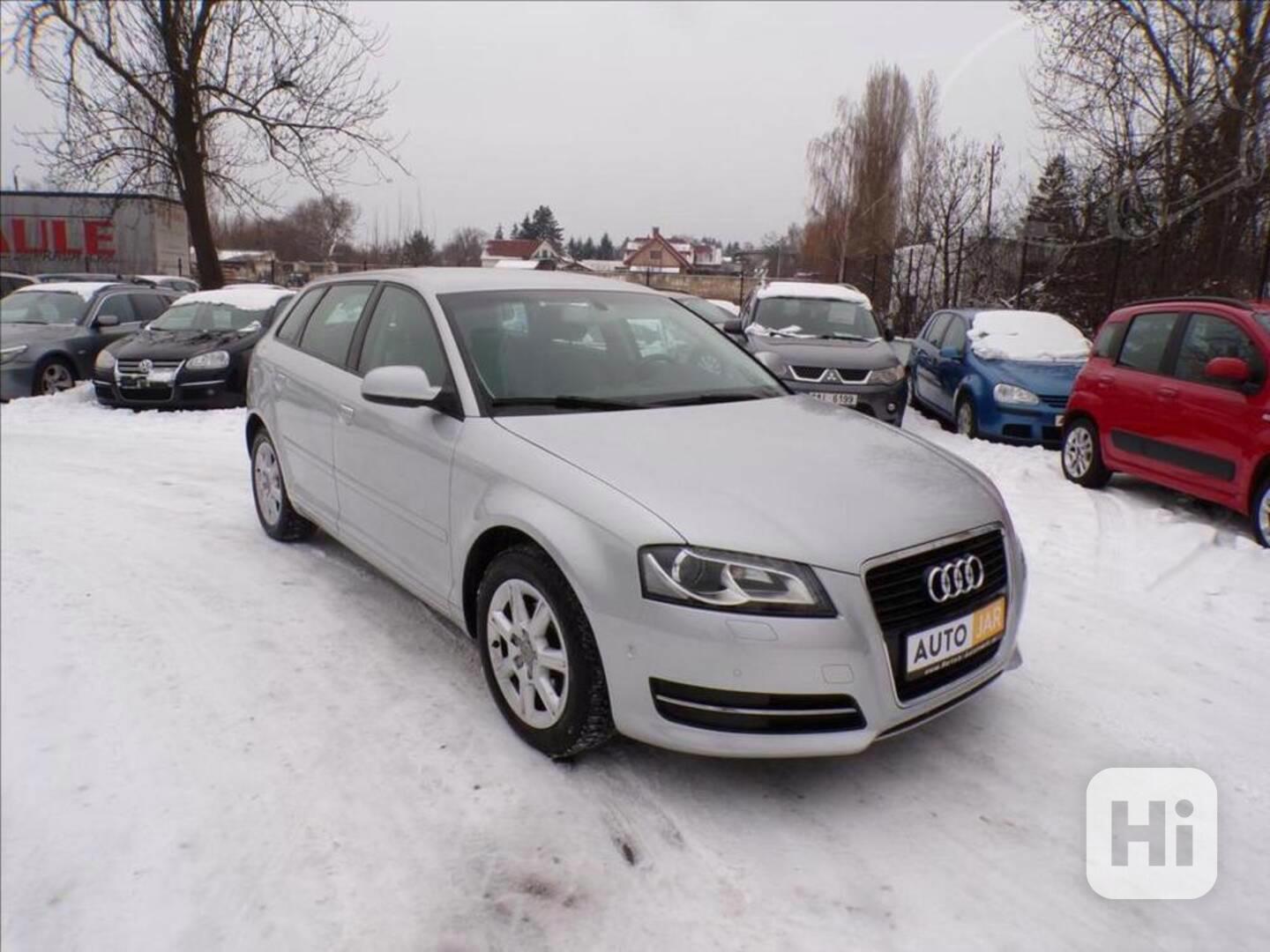 Audi A3 1,6 TDI SPORTBACK,XENONY - foto 1