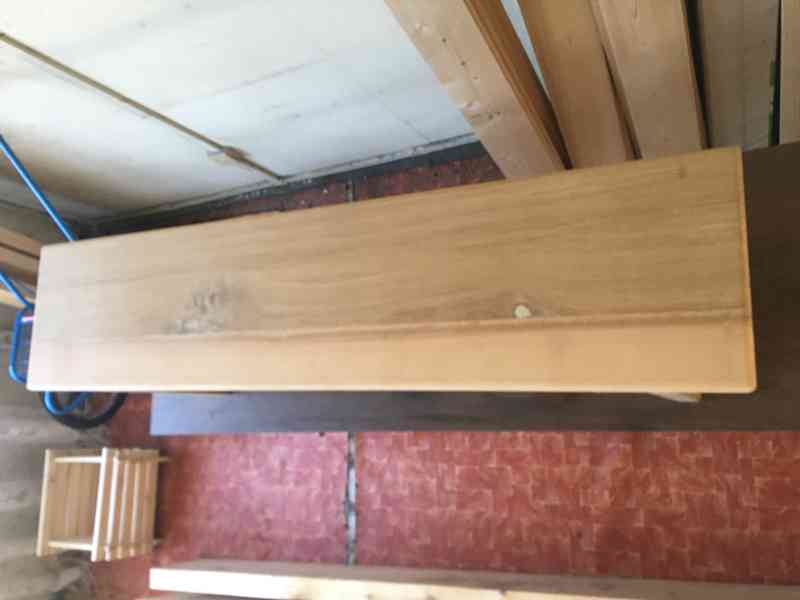 Interiéróvá lavice z masivu  - foto 4