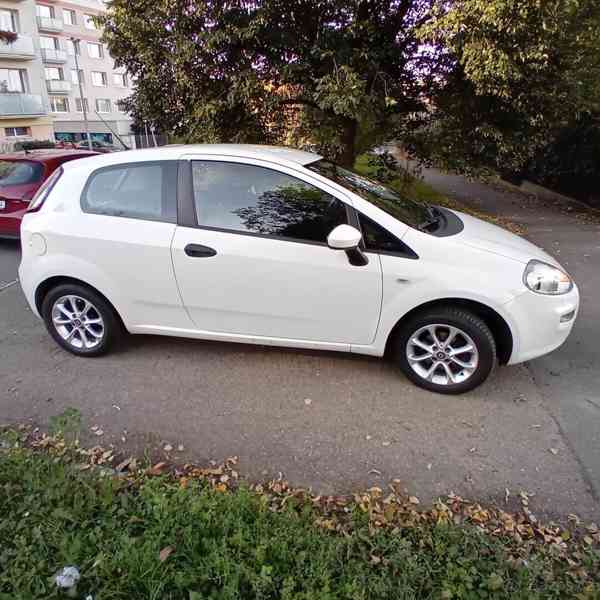 Fiat Punto 1,2   51 kw 2013 129 000 km - foto 2