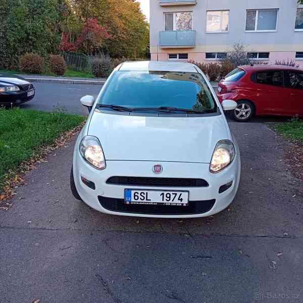 Fiat Punto 1,2   51 kw 2013 129 000 km - foto 12