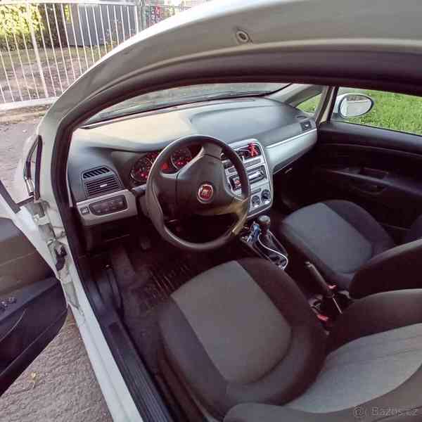 Fiat Punto 1,2   51 kw 2013 129 000 km - foto 10