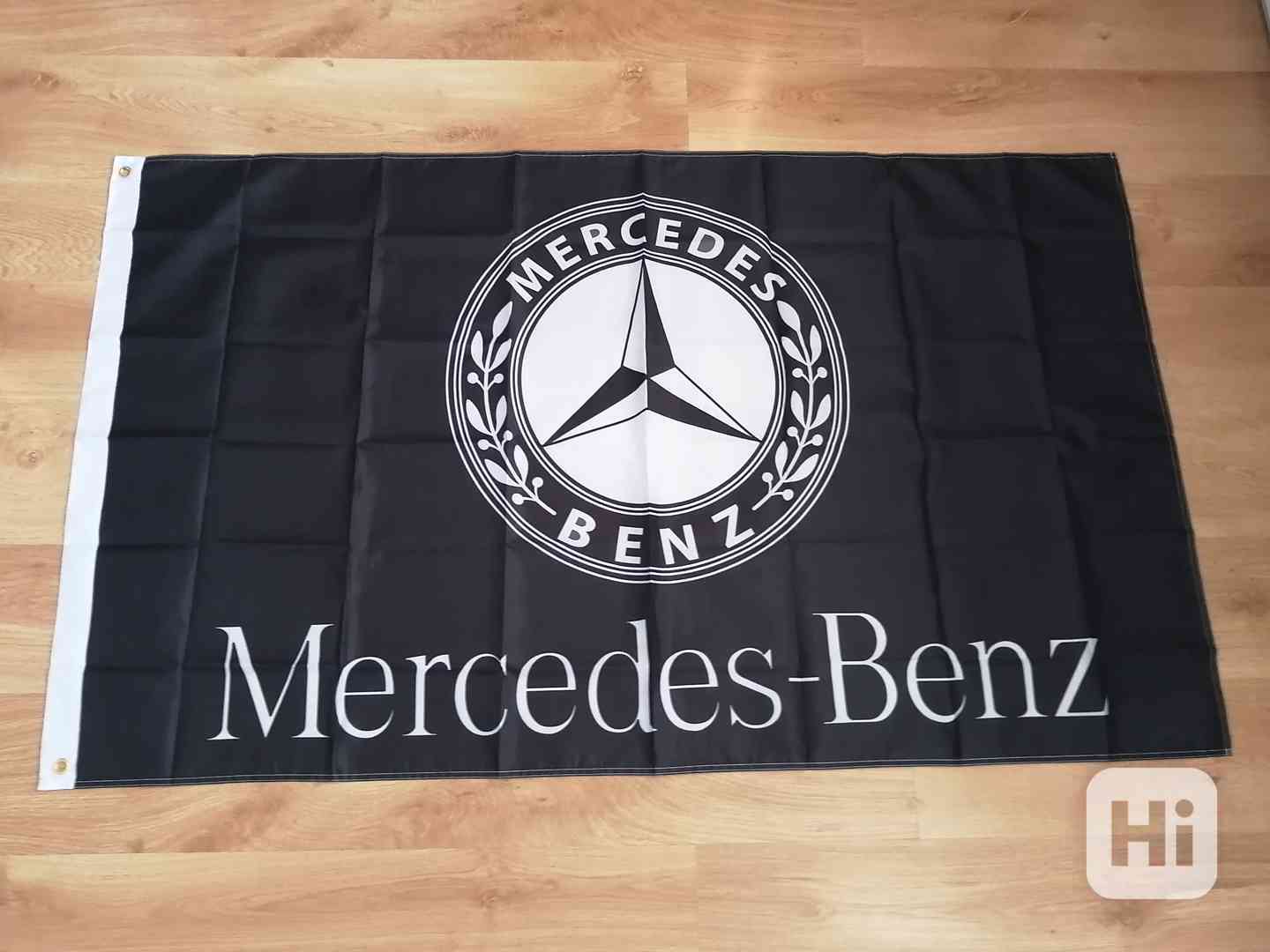 Vlajka Mercedes-Benz - foto 1