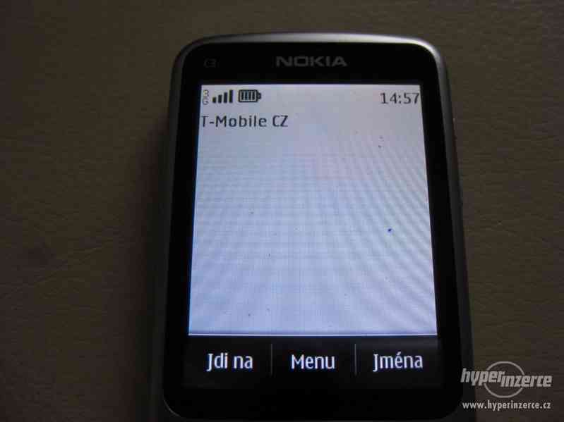 Nokia C3-01.5 - tlačítkové telefony s dotykovým displejem - foto 3