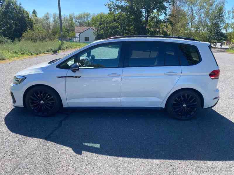 Volkswagen Touran 2,0   tdi 110kw R-line DSG - foto 13