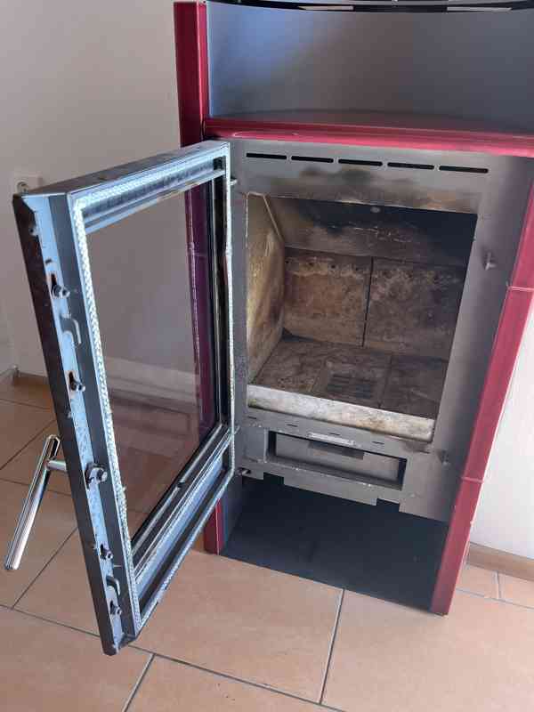 Kachlová krbová kamna ABX Skagen 6 kW – TOP stav - foto 11