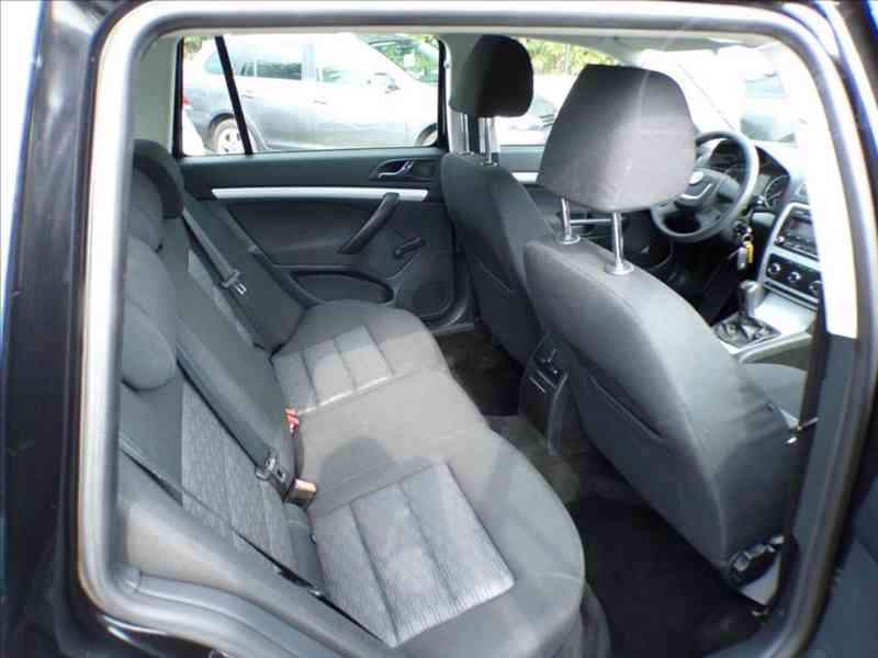 Škoda Octavia 1,2 TSI-77KW TEMPOMAT - foto 11