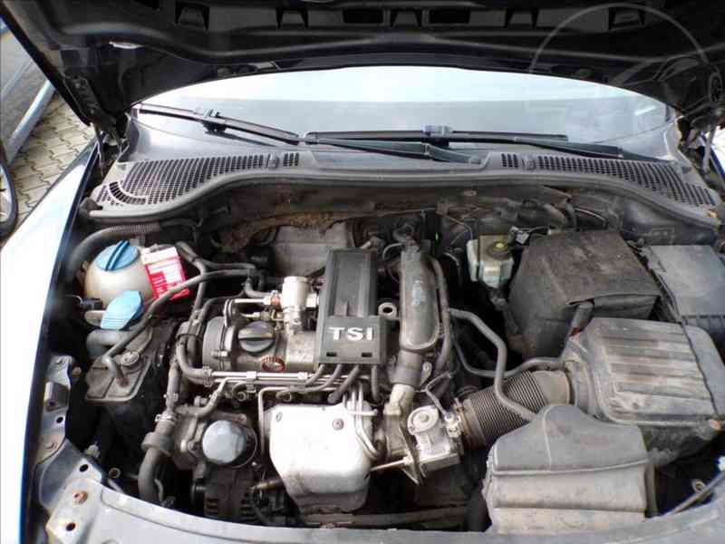 Škoda Octavia 1,2 TSI-77KW TEMPOMAT - foto 14