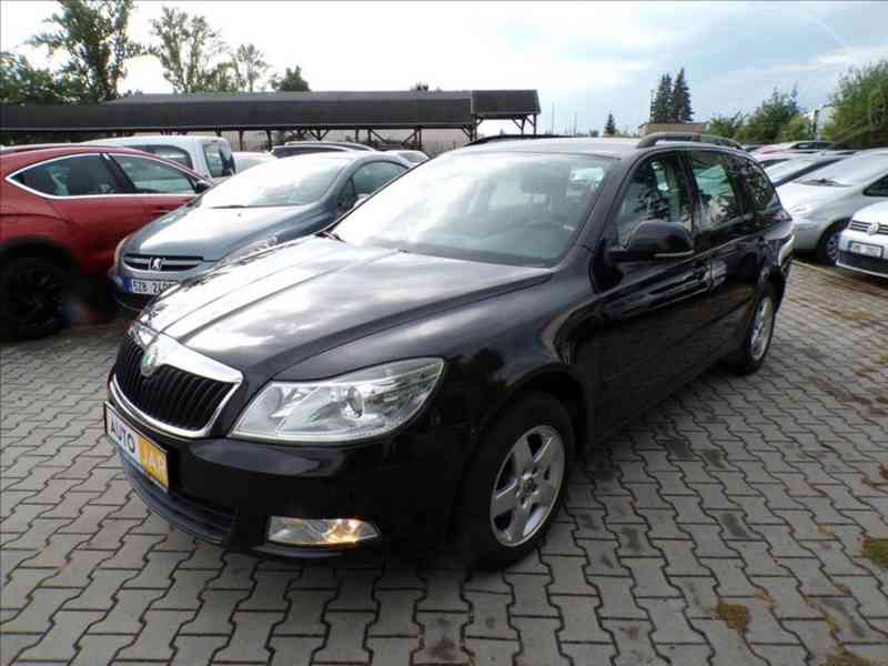 Škoda Octavia 1,2 TSI-77KW TEMPOMAT - foto 2