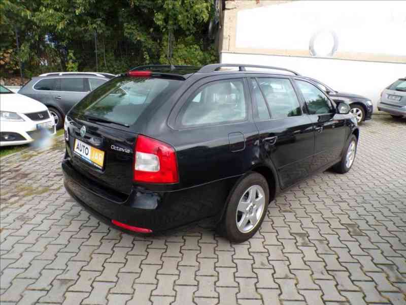 Škoda Octavia 1,2 TSI-77KW TEMPOMAT - foto 4