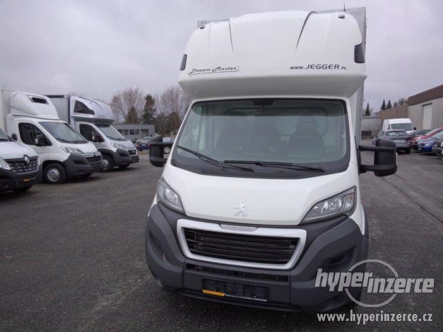 Peugeot Boxer 2.3 Valník, Spaní, Shrnovací plachta - foto 5