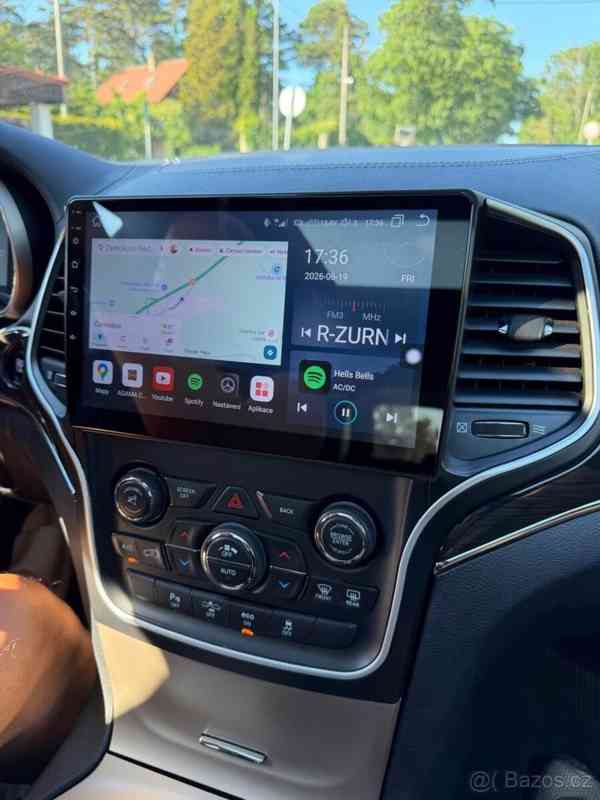 Jeep Grand Cherokee 3,0   3L Diesel - foto 15