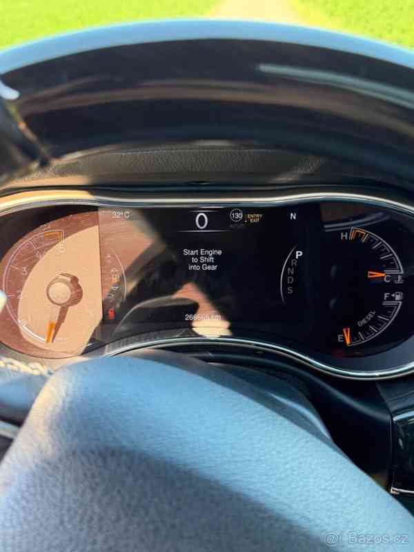 Jeep Grand Cherokee 3,0   3L Diesel - foto 16