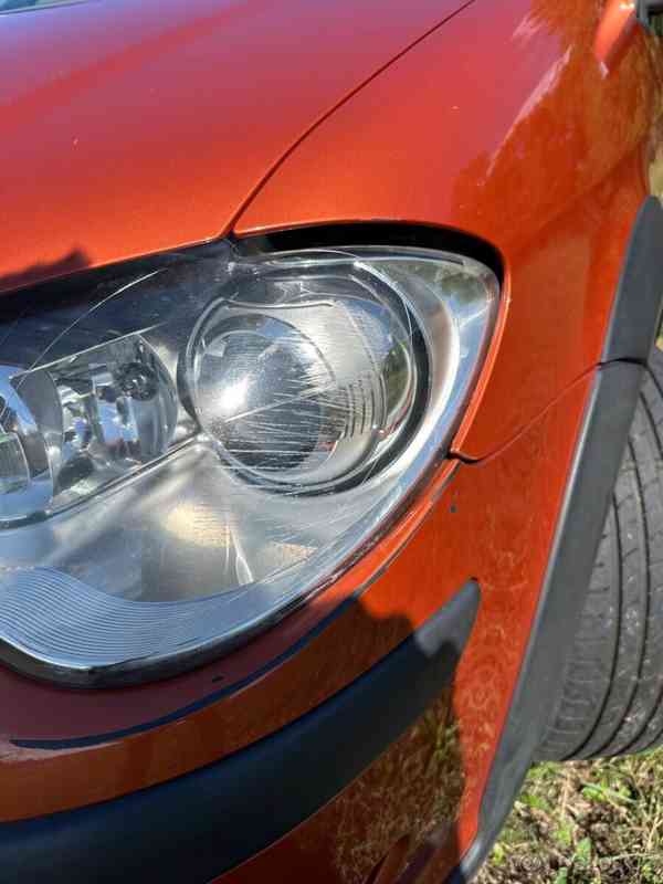 Volkswagen Touran 2,0   TDI - foto 4