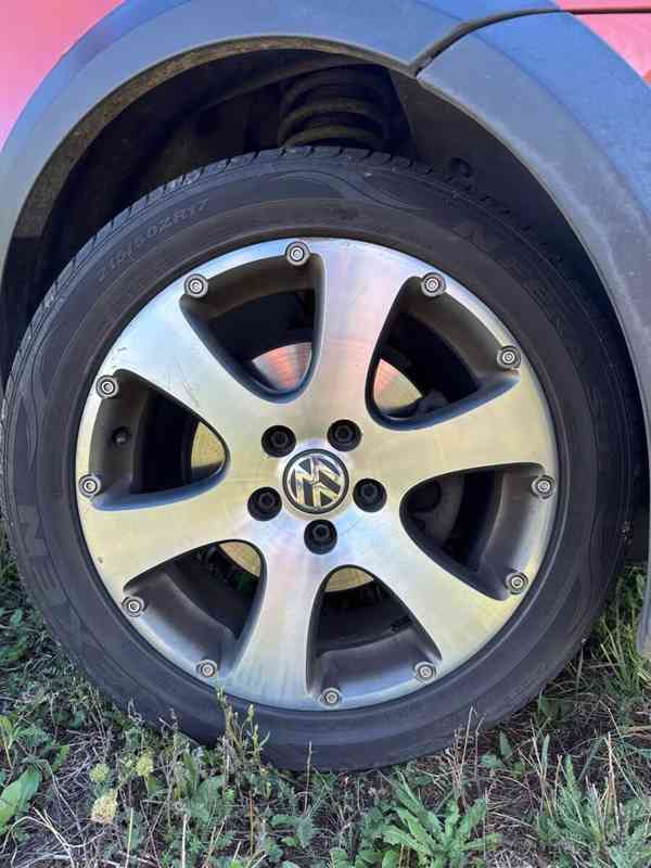 Volkswagen Touran 2,0   TDI - foto 12