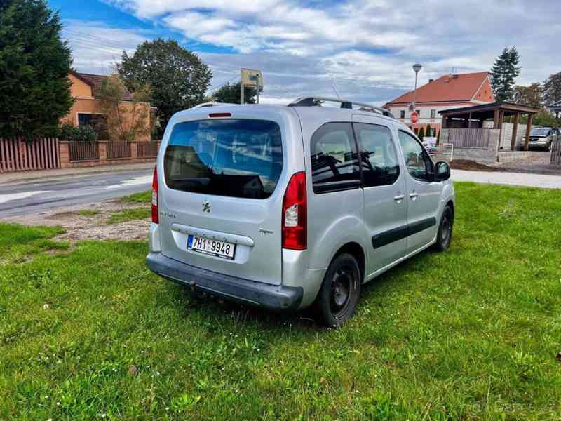 Peugeot Partner Tepee 1,6   Partner Tepee 7 míst - foto 11