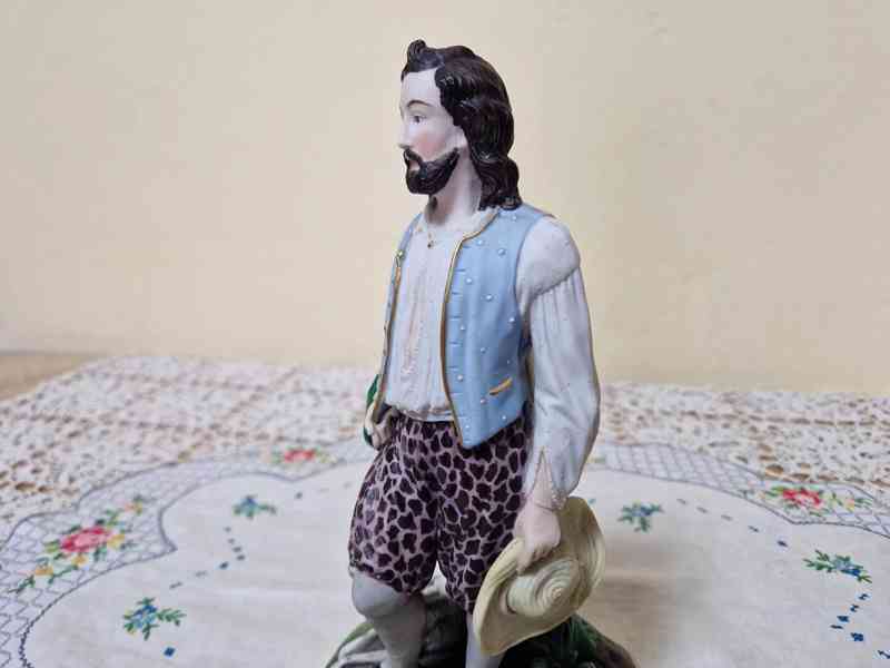 Krásná porcelánová soška Biedermeier Klášterec 1858 - foto 13
