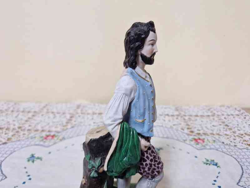 Krásná porcelánová soška Biedermeier Klášterec 1858 - foto 7