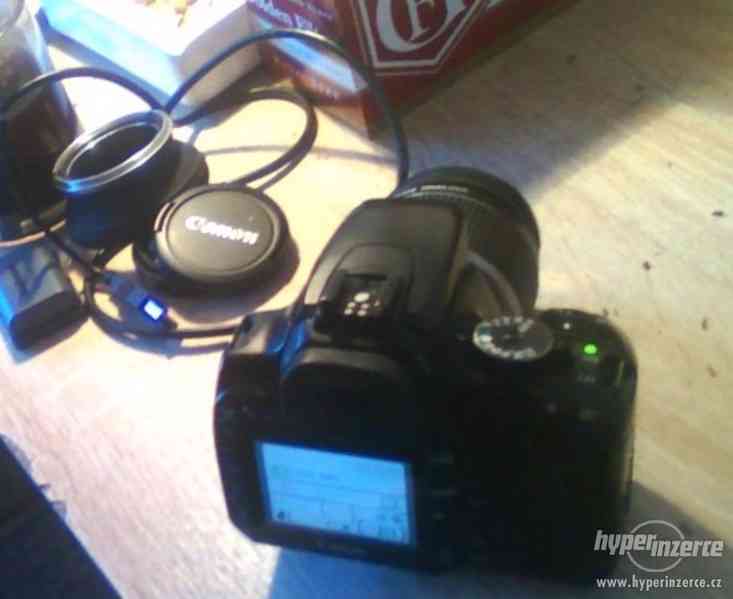 Prodám zrcadlovku Canon DS126151 - foto 2