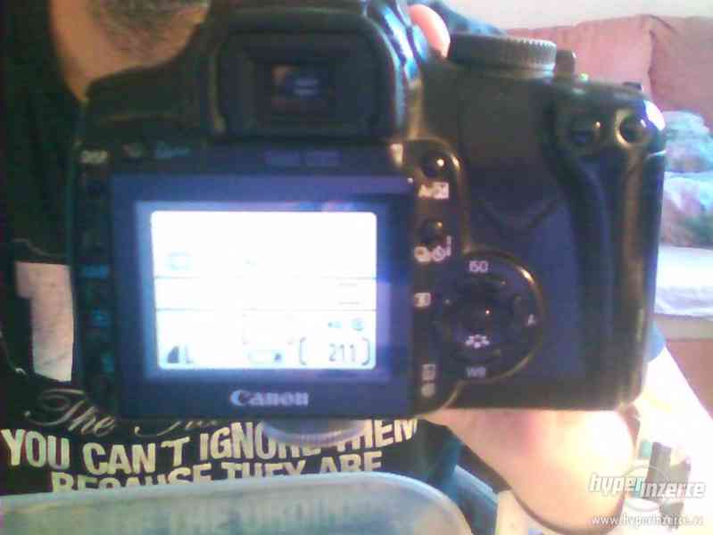 Prodám zrcadlovku Canon DS126151 - foto 4