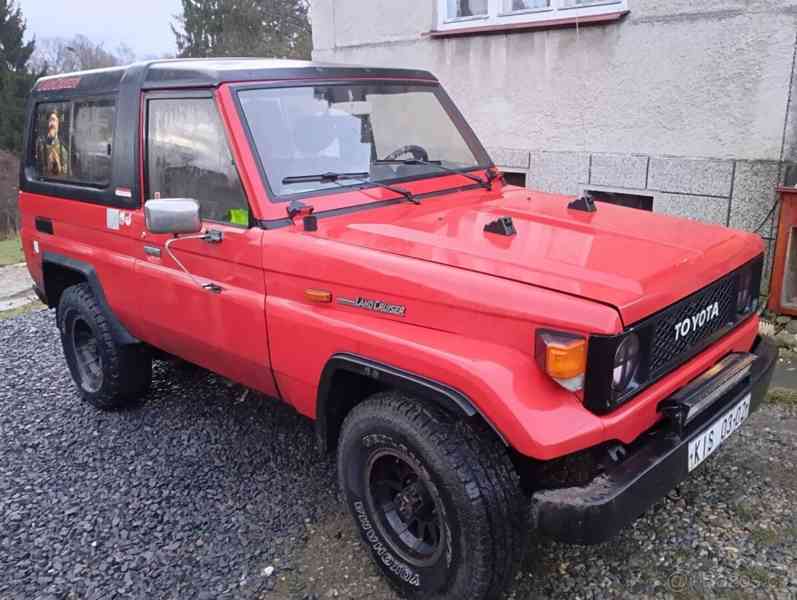 Toyota Land Cruiser 2,5 - foto 1