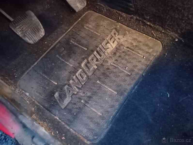 Toyota Land Cruiser 2,5 - foto 10