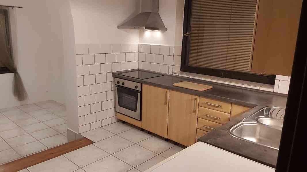 Rodinný dům - foto 6