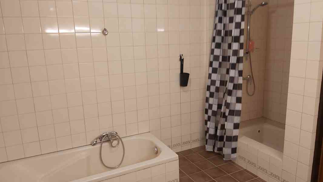 Rodinný dům - foto 10