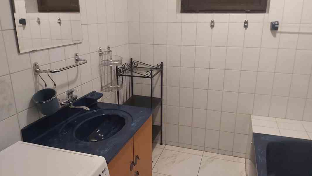 Rodinný dům - foto 18