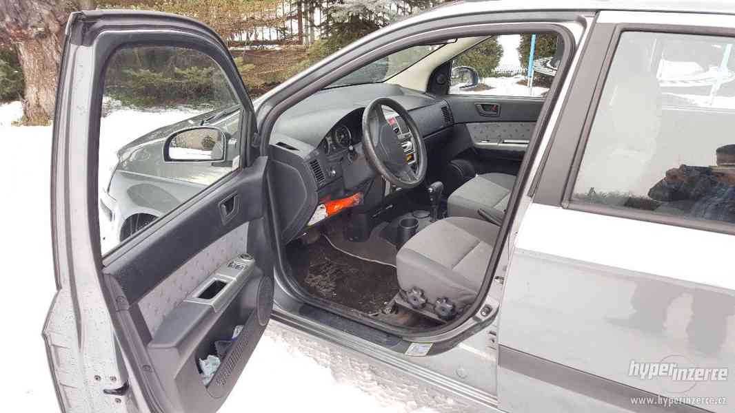 Hyundai Getz 1.3 (62,5kW), automat, r. 2004, serviska - foto 10