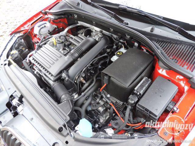 Škoda Octavia 1.4, benzín, automat, vyrobeno 2015, navigace - foto 5