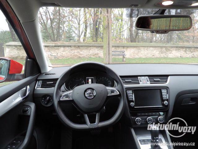 Škoda Octavia 1.4, benzín, automat, vyrobeno 2015, navigace - foto 15