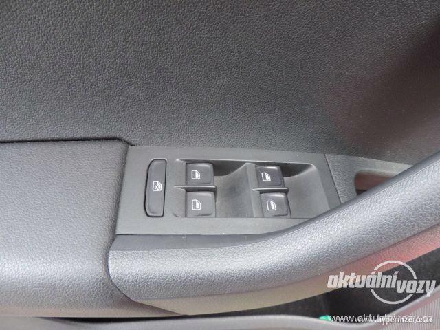 Škoda Octavia 1.4, benzín, automat, vyrobeno 2015, navigace - foto 55
