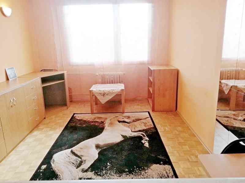 Pěkný byt 2+kk, 42 m2, Kladno – Kročehlavy, ul. Holandská - foto 4