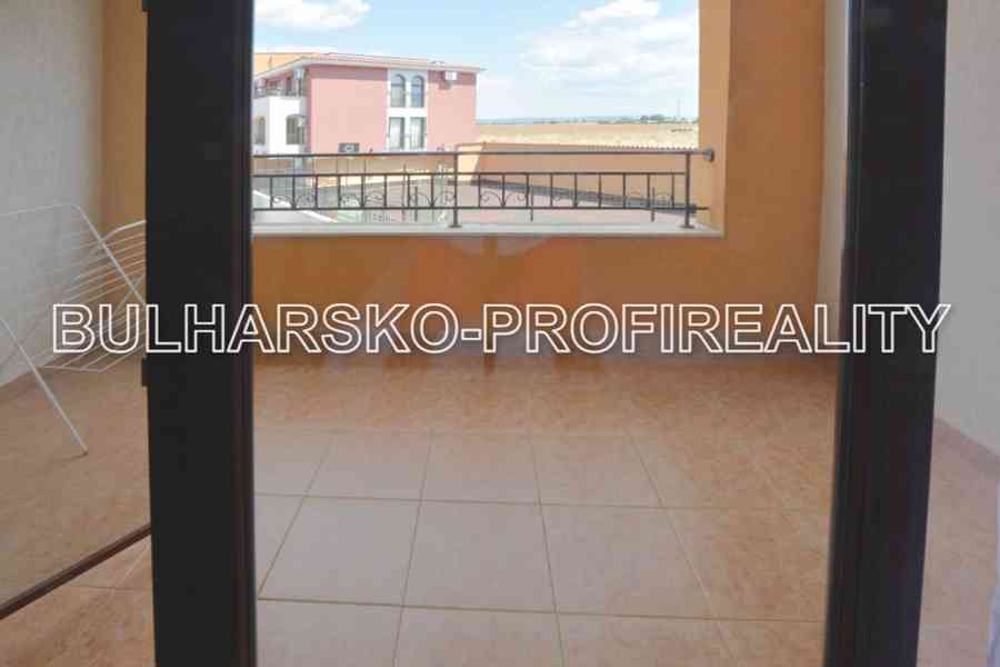  Bulharsko-PROSTORNÝ APARTMÁN 2+kk (86 m)  - foto 10