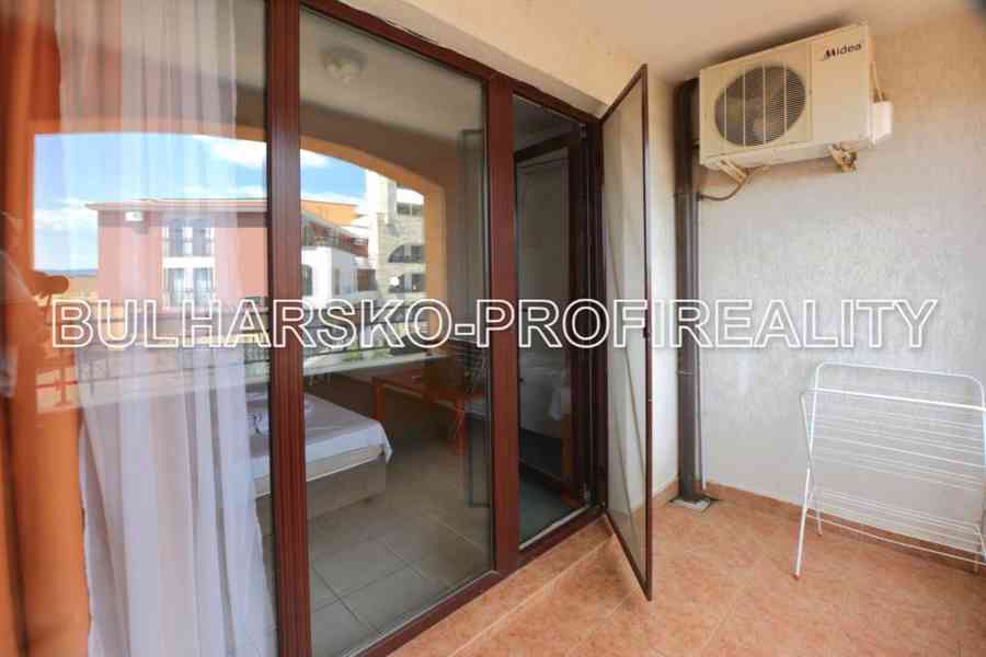  Bulharsko-PROSTORNÝ APARTMÁN 2+kk (86 m)  - foto 11