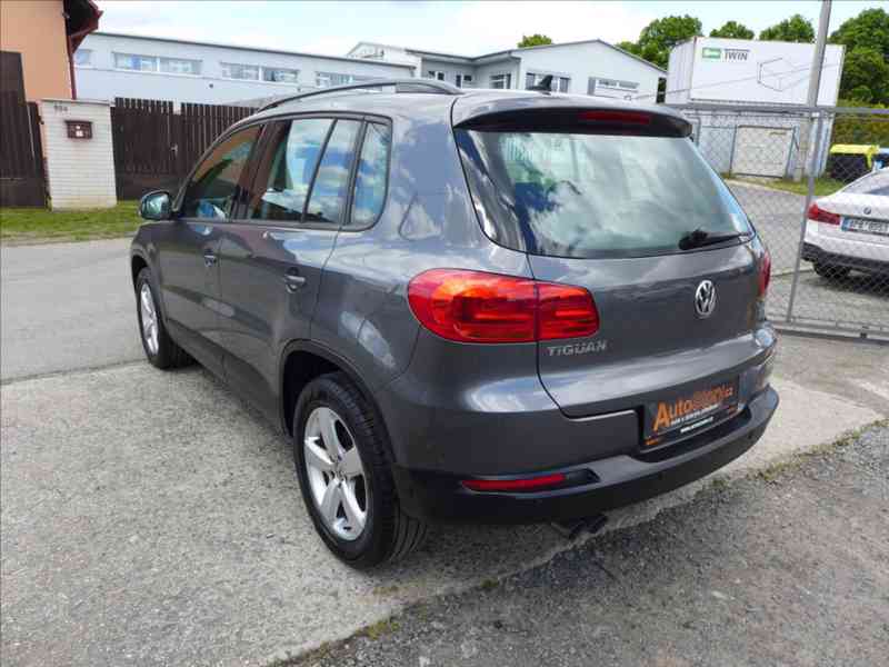 Volkswagen Tiguan 1,4 TSi PDC, KLIMA, 1.MAJITEL - foto 4