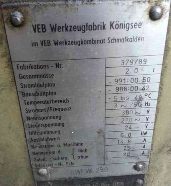 Bruska na odvalovací frézy SWFW 250  - foto 3