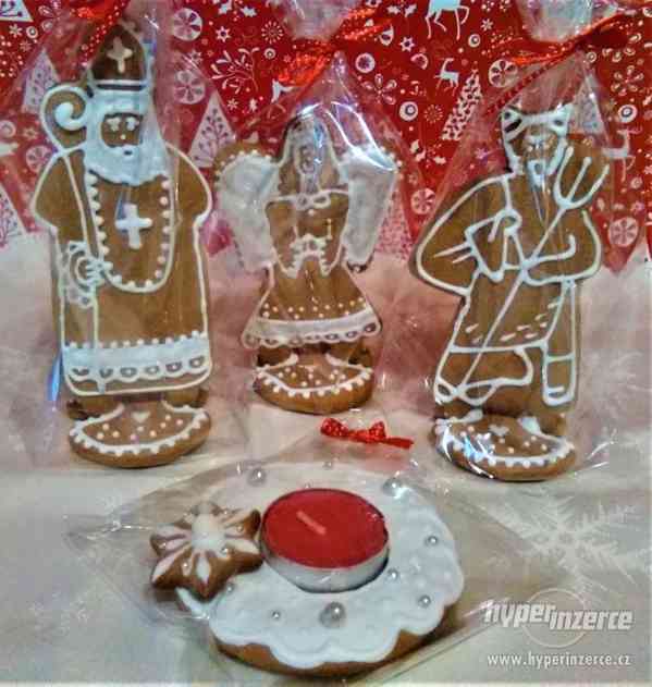 Vánoční cukroví,narozeninové a svatební dorty - foto 35