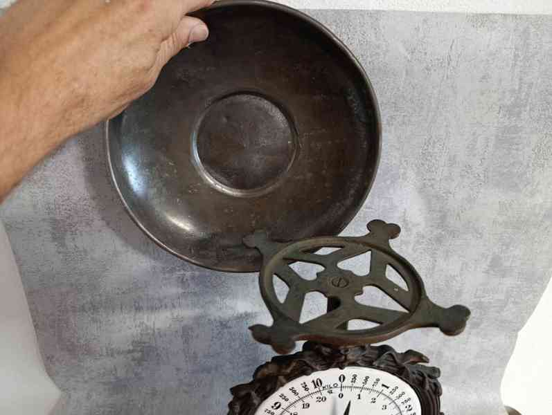 Starožitné 10kg jednomiskové váhy, figurální, do sbírky - foto 9