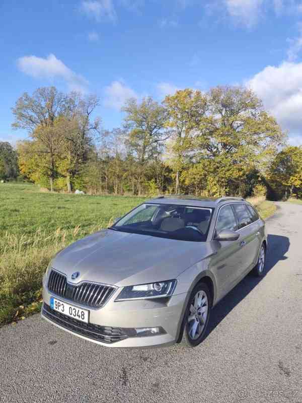 Škoda Superb 1,6   rok 2017 - foto 15