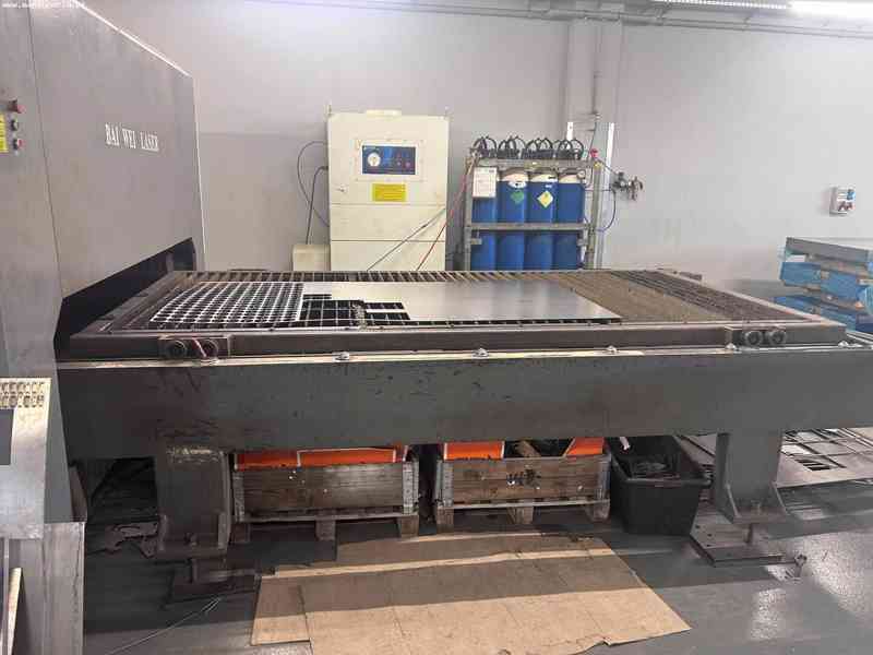 Fiber laser BAIWEI BW-G3015 1,5 kW - foto 3