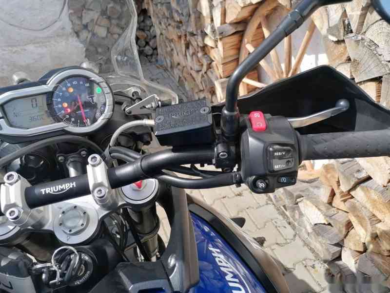 TRIUMPH TIGER 800 XC ABS - foto 13