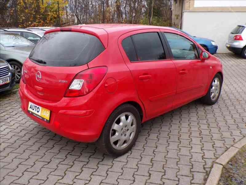 Opel Corsa 1,7 CDTI - foto 3